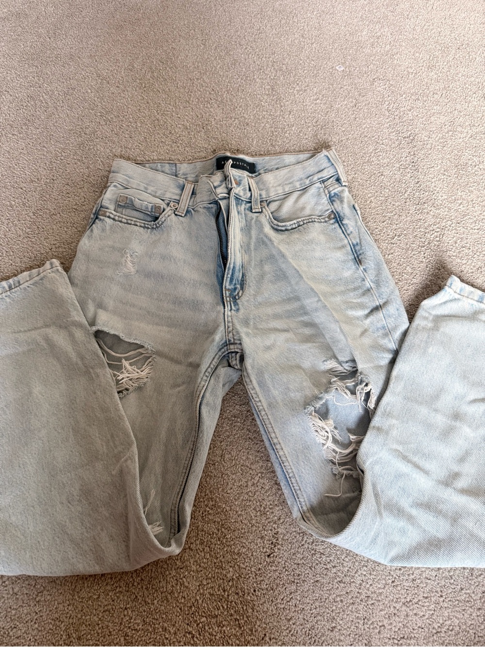 Aeropostale Light Blue Distressed Boyfriend Jeans